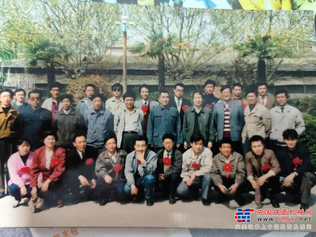 	把员工冷暖时刻挂心头