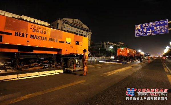 公路医生：大阅兵将至，你知道北京长安街是谁修的吗？