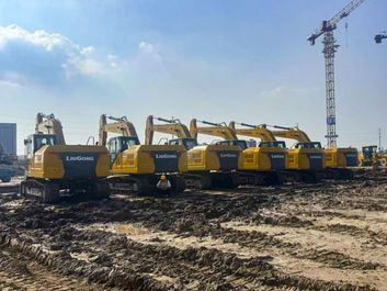 10台批量交付！柳工920F助力山东龙头渣土企业提速基建工程