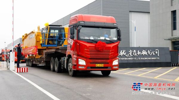 实力铸就口碑！徐工XLC15000M再度启程，风电吊装“实力派”持续热销！