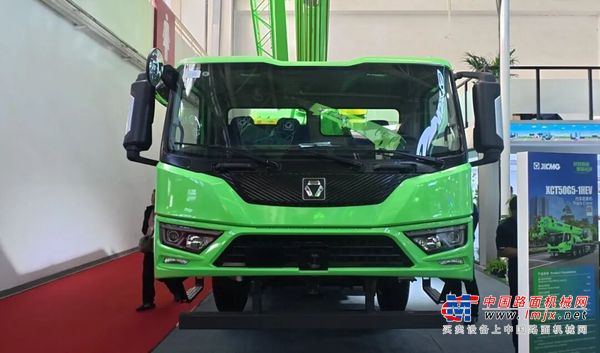 客户为何在北京展前“抢单”？徐工G2代新能源起重机给出硬核答案